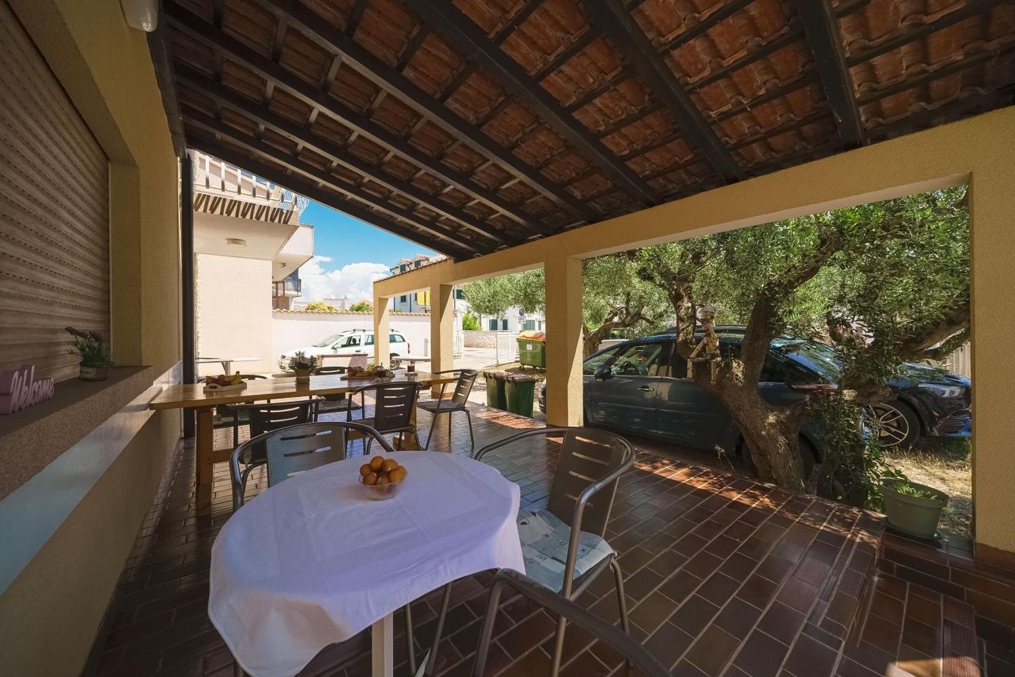 Apartment And Rooms Mrkovic Vodice Exterior photo